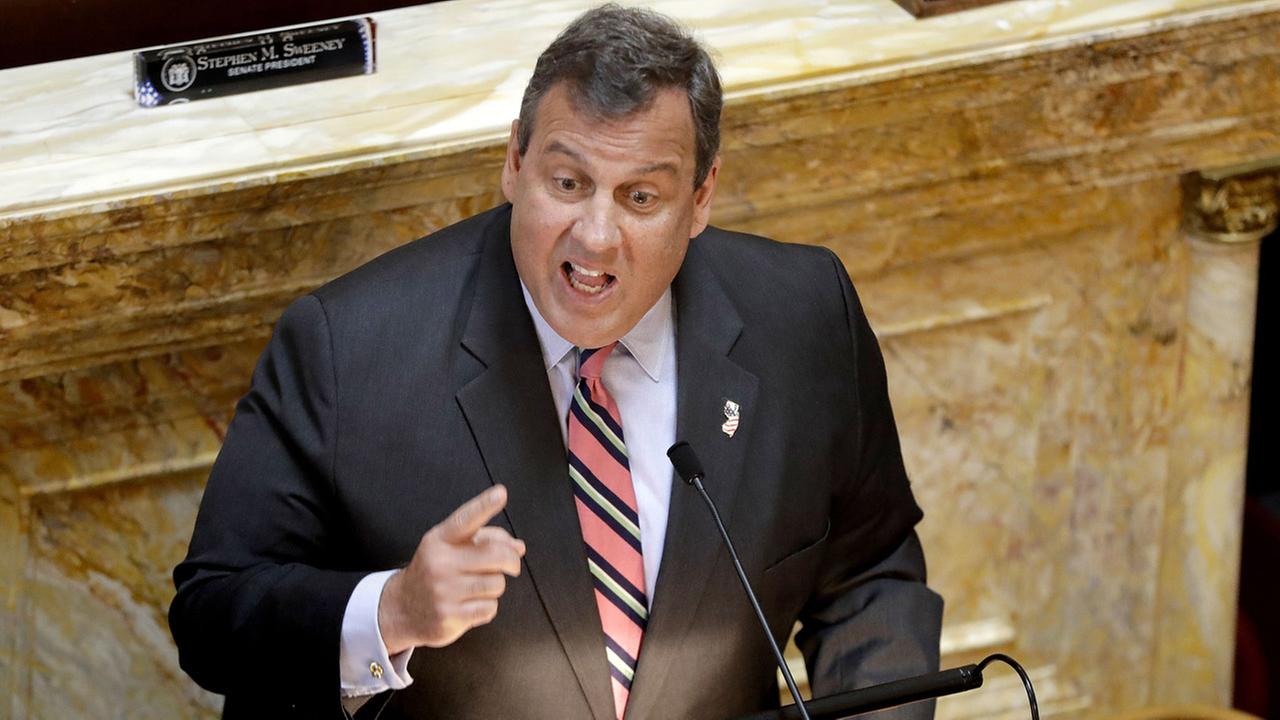 This is Chris Christie's chance to replace Mike Francesa This is Chris Christie's chance to replace Mike Francesa