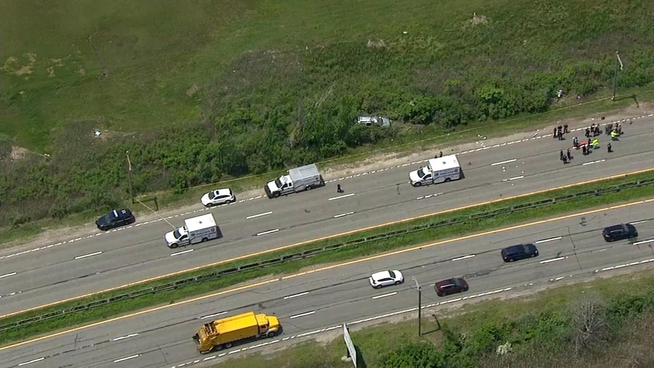 Police briefing on 3 killed in Meadowbrook Parkway accident