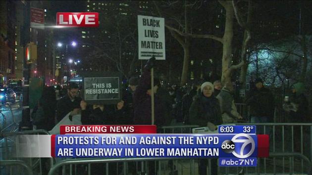 Protests for and against NYPD underway