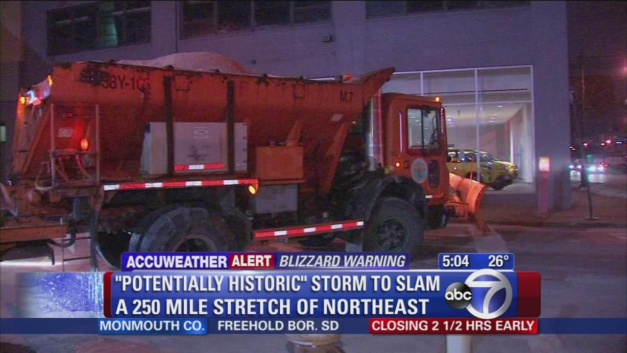 NYC prepares for massive snowstorm