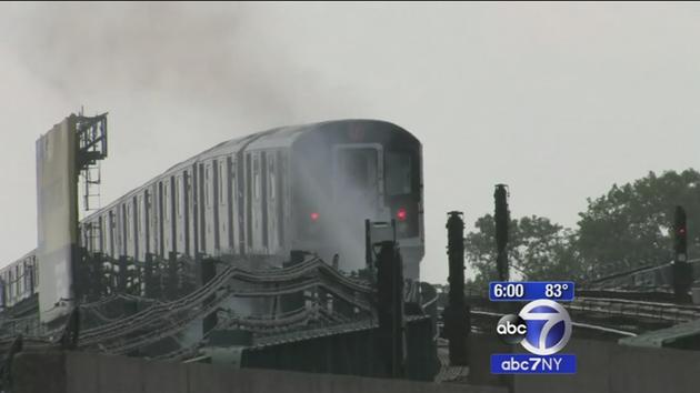 7 line subway service resumes after crane spills debris in Flushing
