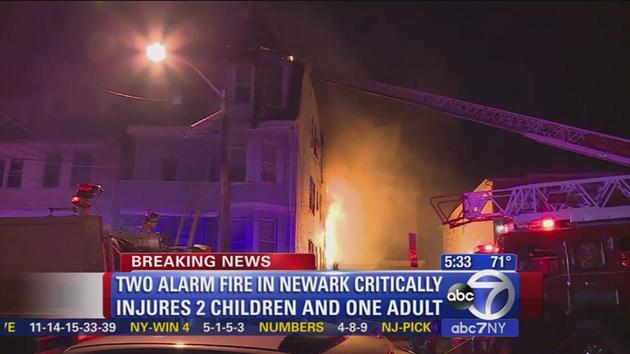 2-alarm fire in Newark leaves 2 hurt