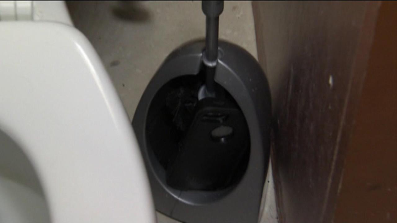 Milwaukee Woman Claims Roommate Recorded Her In Bathroom Milwaukee Woman Claims Roommate Recorded Her In Bathroom