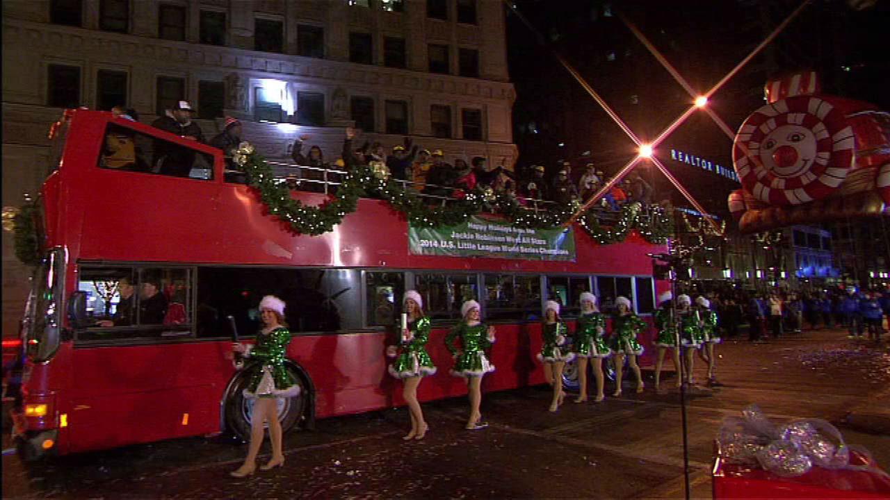 bmo harris bank mag mile lights festival