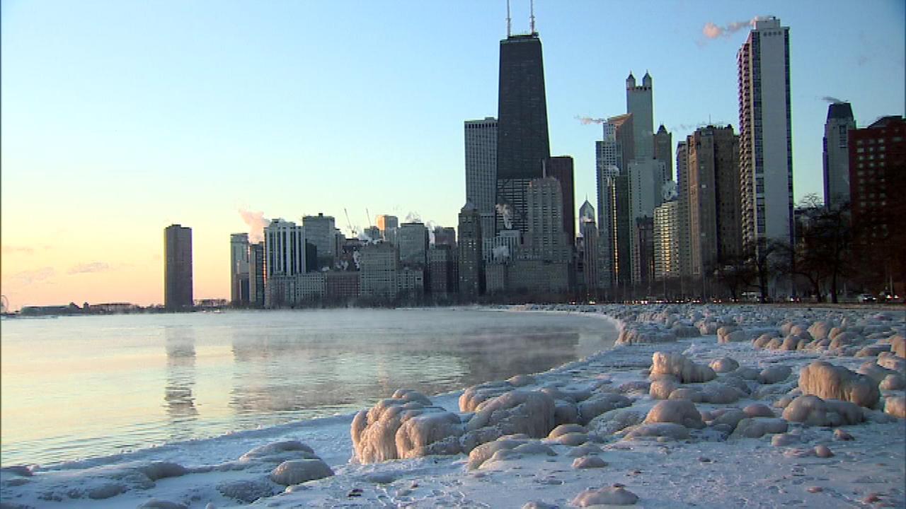 Cold settles over Chicago again