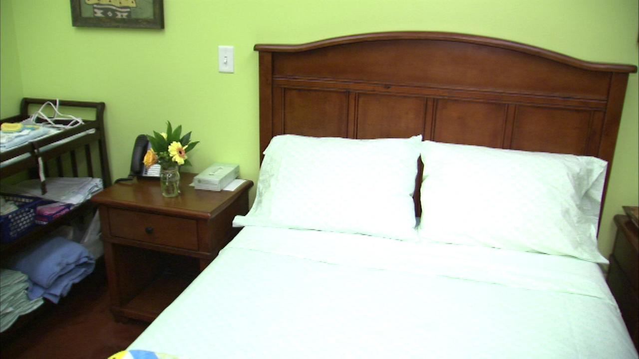 Illinois' first freestanding birth center opens in Oak Park