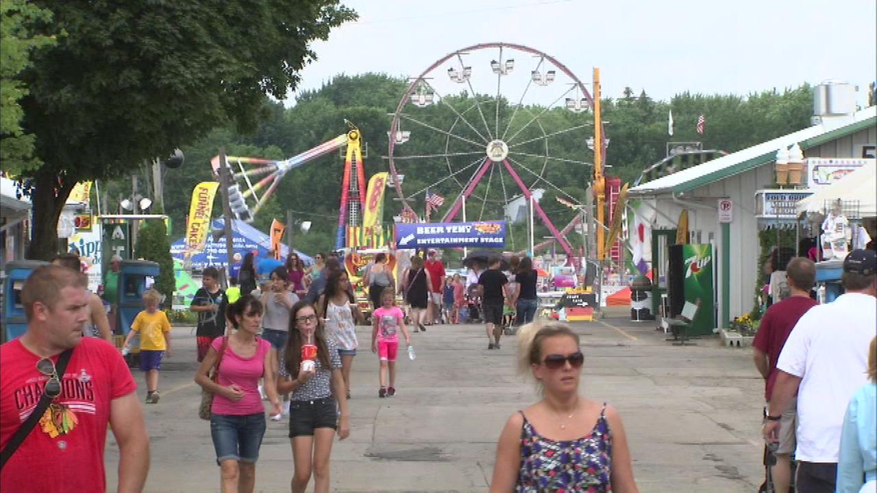 DuPage County Fair features, pigs, rides, food, rodeo