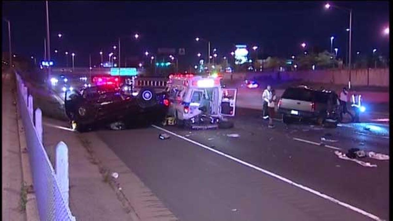 Several injured in 3 crashes on I57 near 119th Street