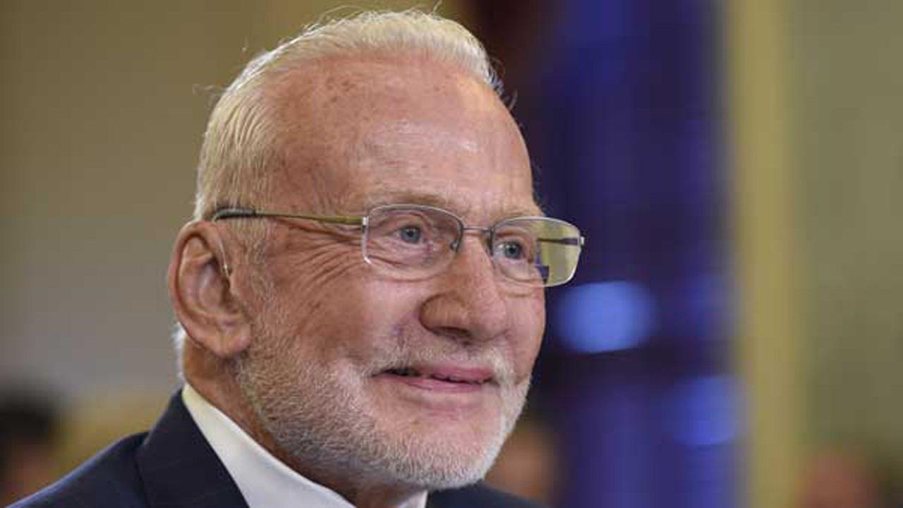 Buzz Aldrin, second man on moon, evacuated from South Pole