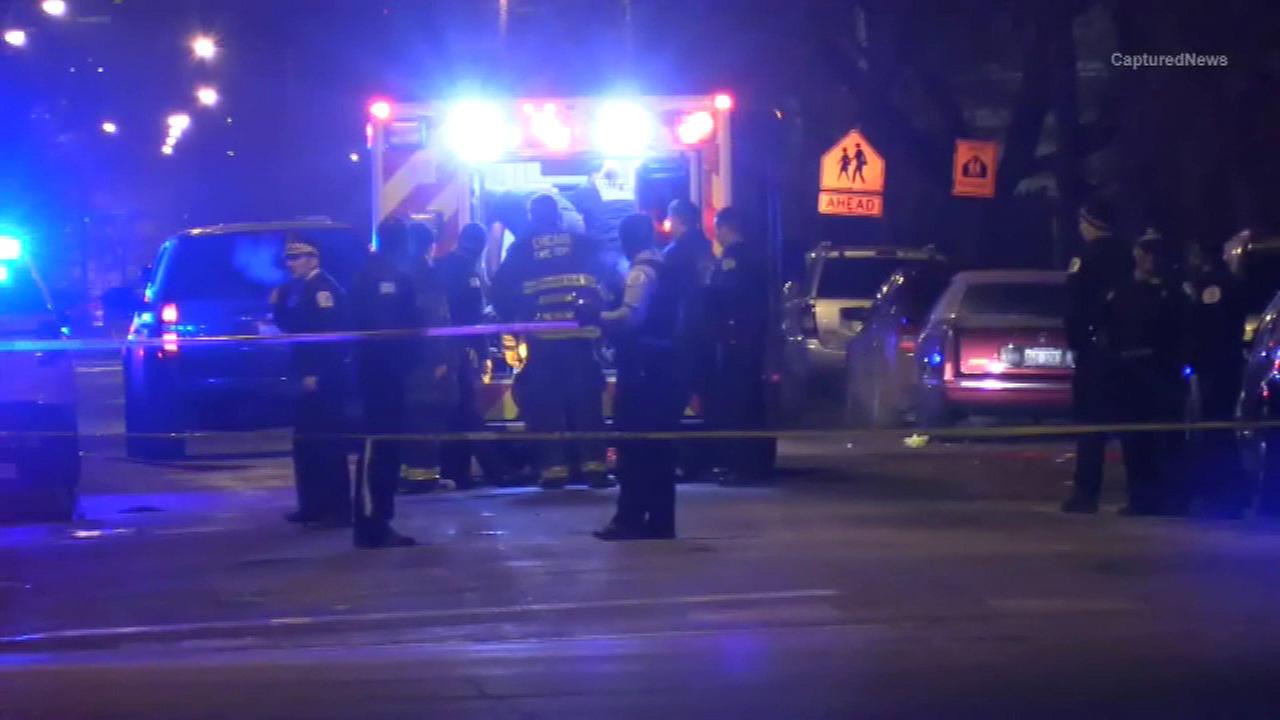 Shooting suspect shot by police in East Garfield Park - WLS-TV