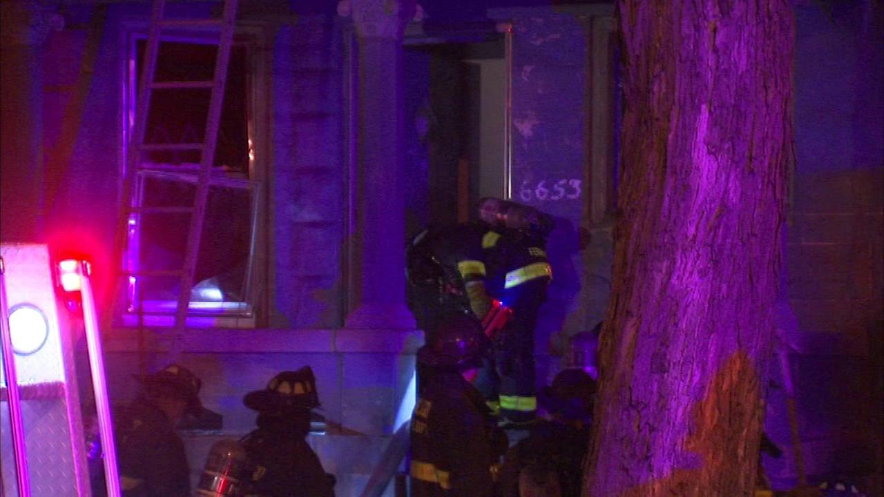 2 young children killed, 4 injured in Woodlawn fire - WLS-TV