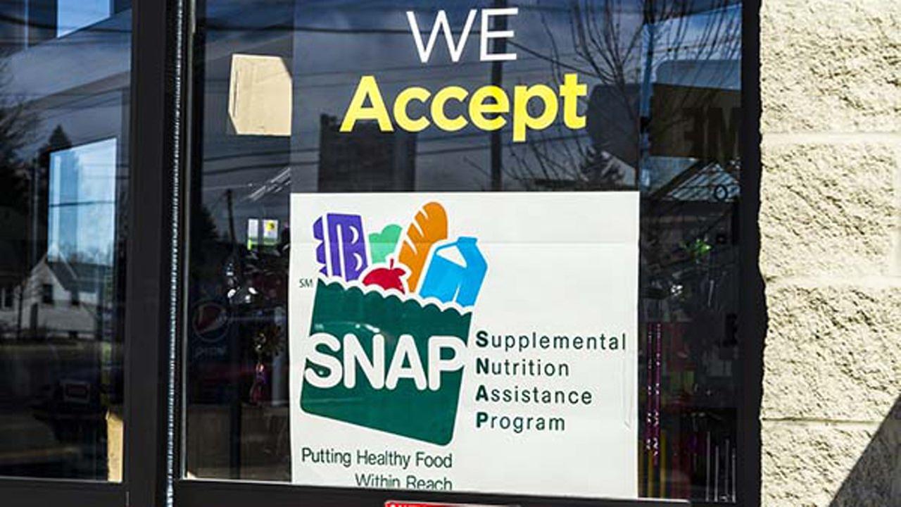 Wisconsin food stamp users to be drug tested