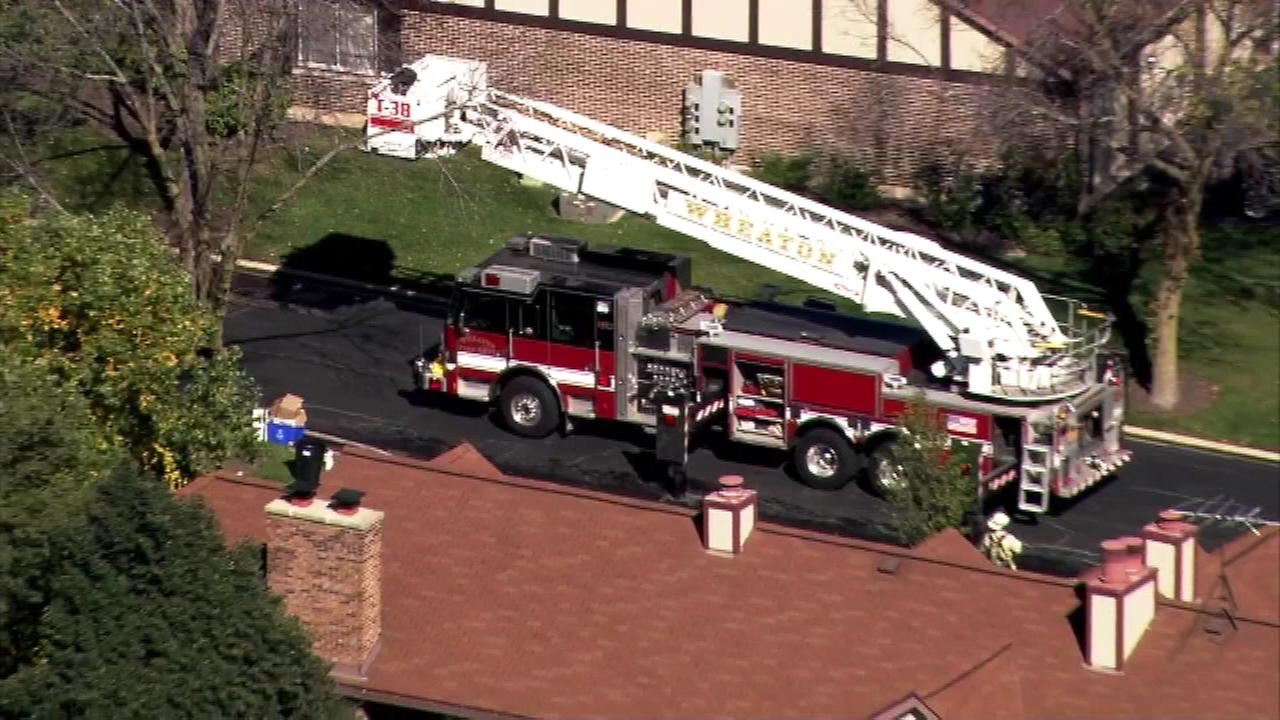 Glen Ellyn fire injures at least 1