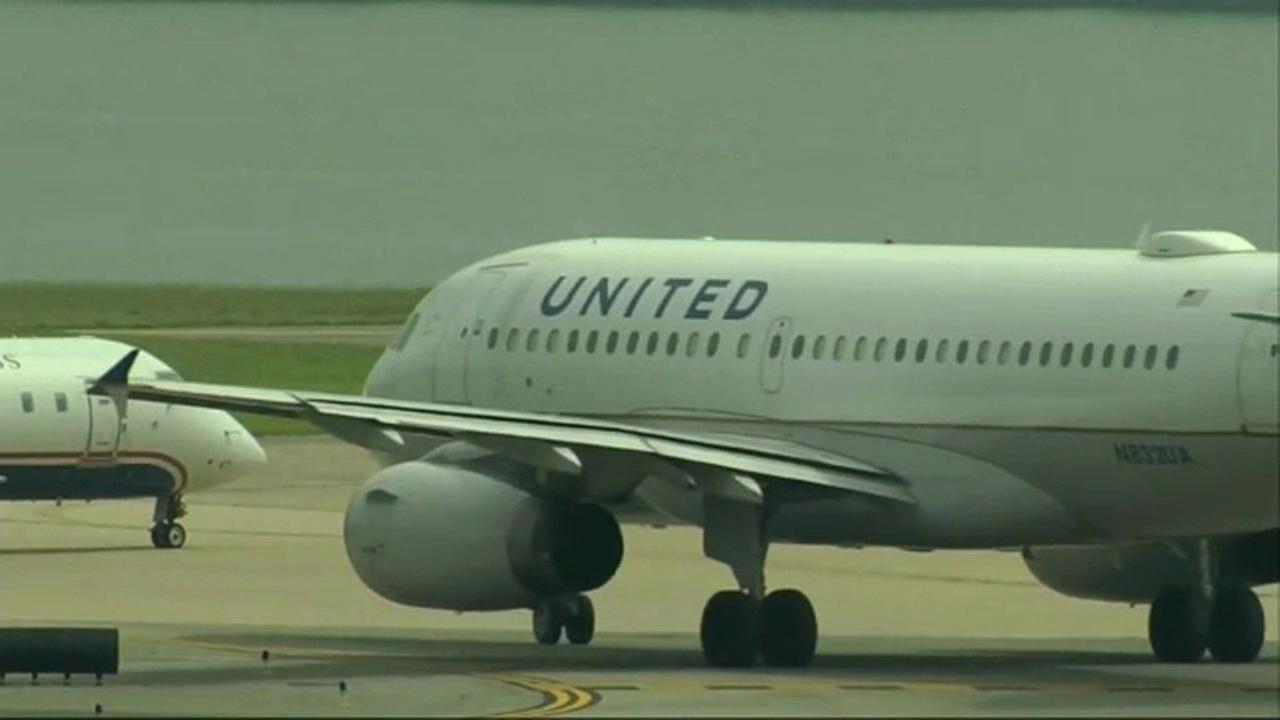 United Airlines bans dozens of pet breeds from flying United Airlines bans dozens of pet breeds from flying