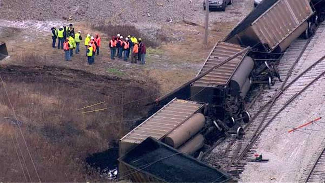 PHOTOS Freight train derails near Michigan City, Ind.