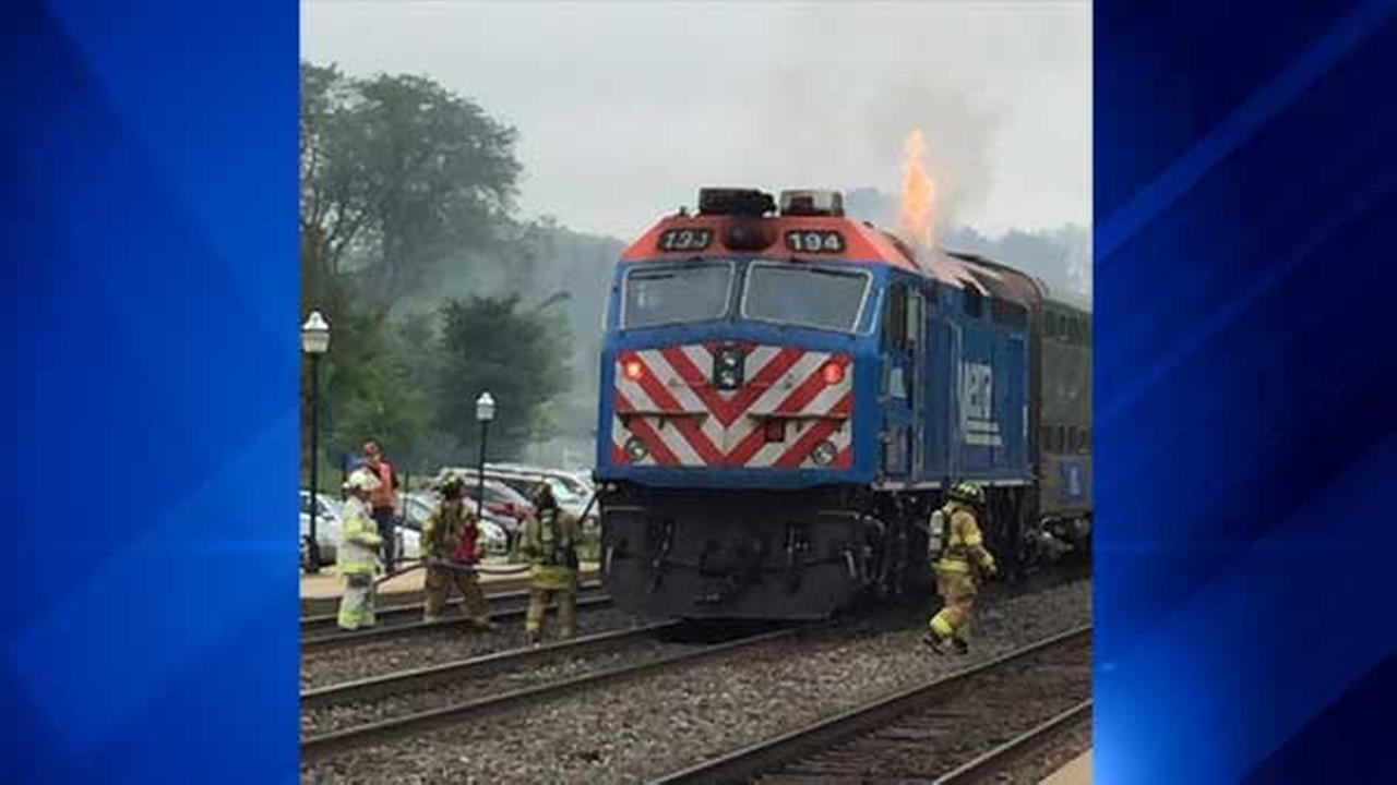 Alternator catches fire on Metra BNSF train in Clarendon Hills