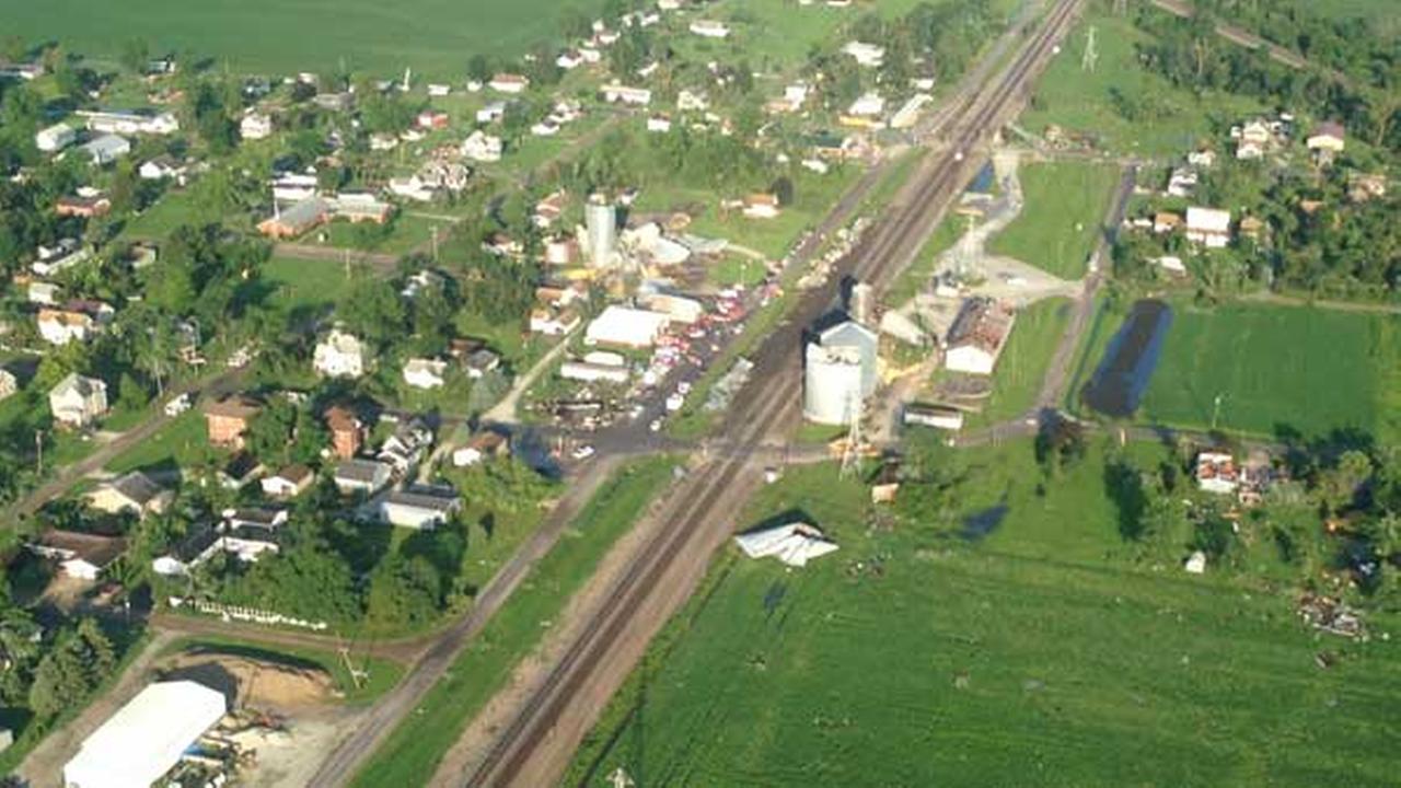 PHOTOS Tornado damage in Cameron, Illinois