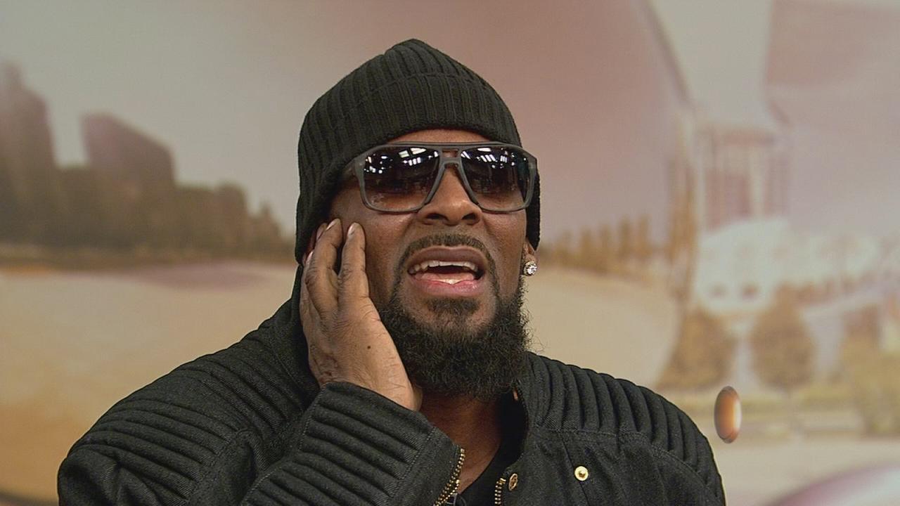 Mississippi man sues R. Kelly, says singer ruined marriage