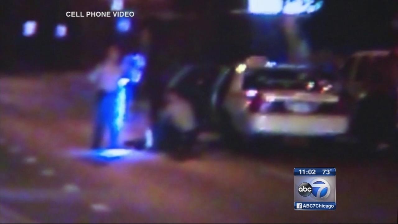 Video shows shooting of 2 men by Illinois State Police troopers on South Side - WLS-TV