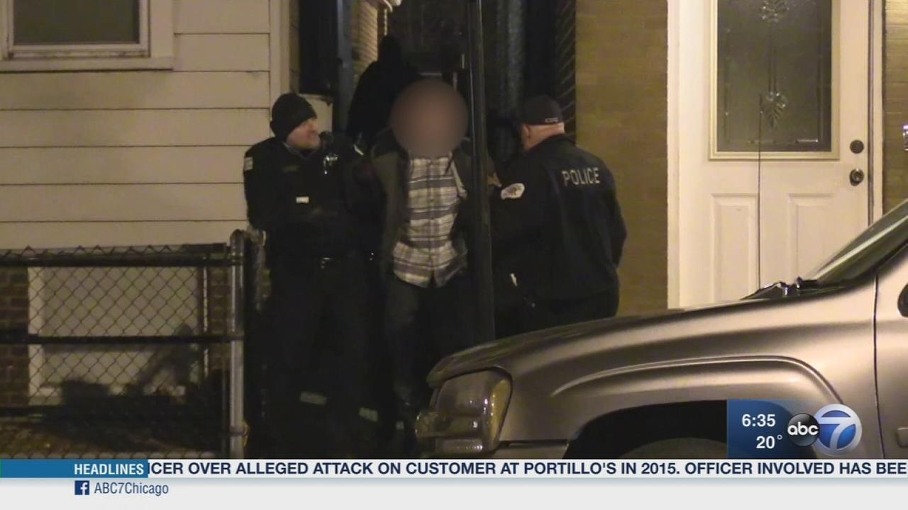 Shots fired at Chicago police for 6th time in 12 days - WLS-TV