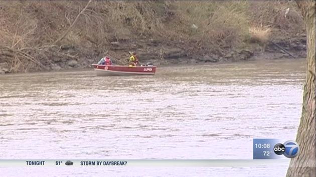 Search continues for missing kayaker