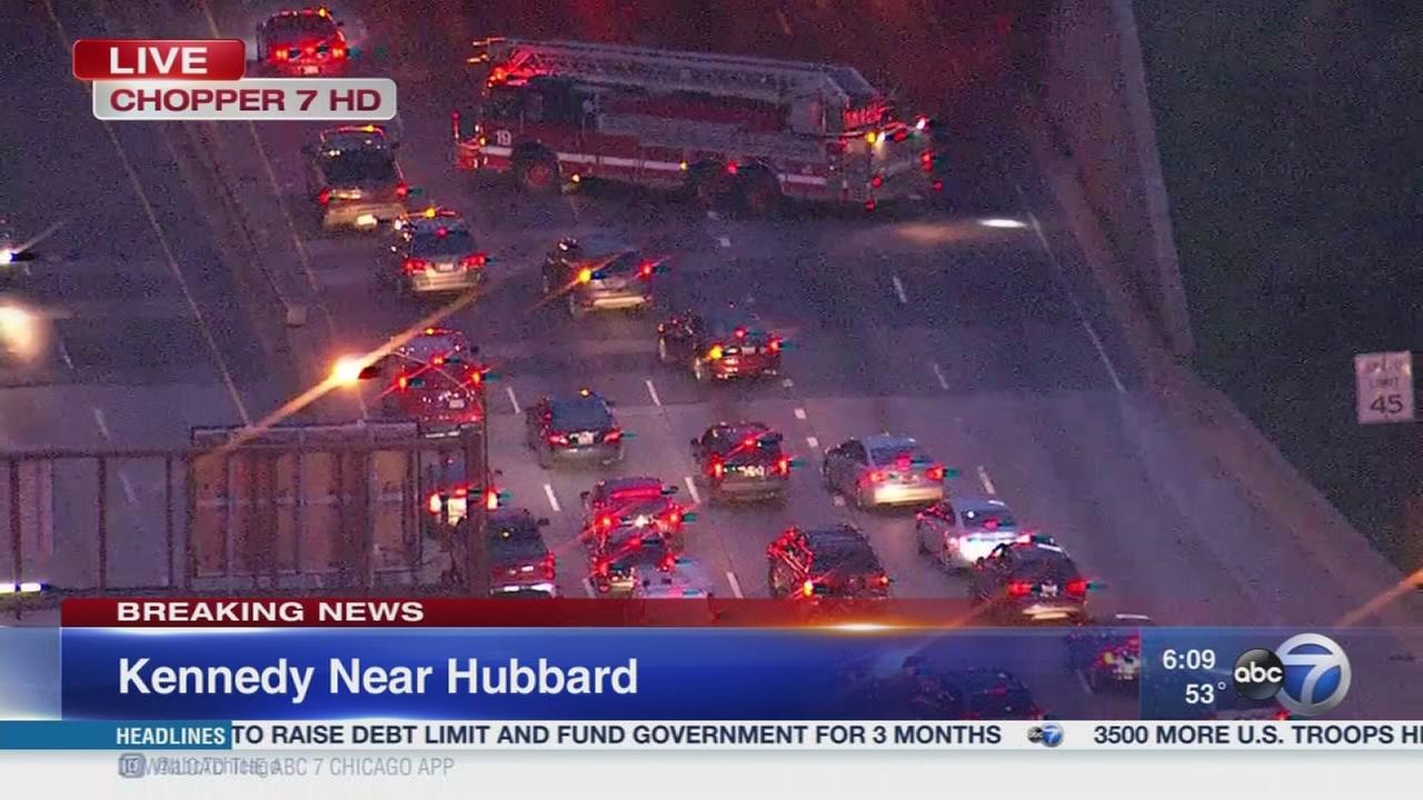 2 Chicago Firefighters Rescue Bus Driver Passengers From O Hare Crash