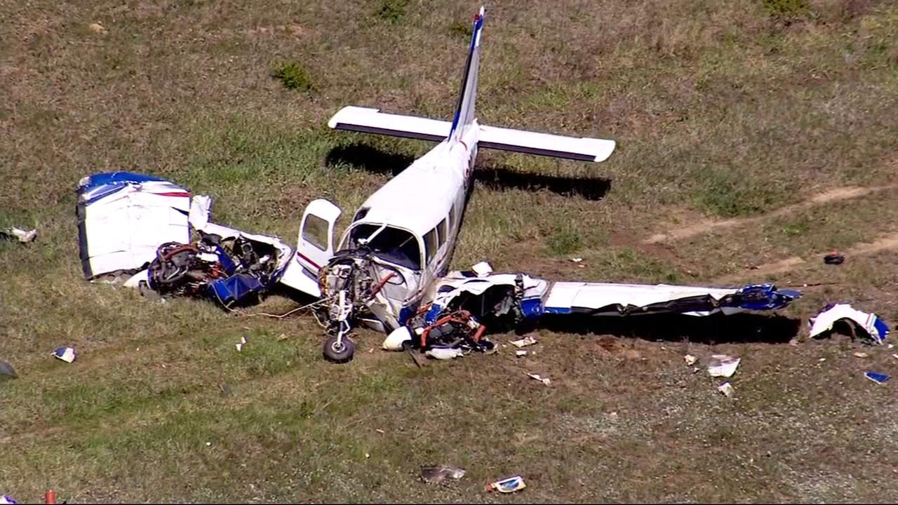 1 injured, 7 cars damaged after building debris falls onto Michigan