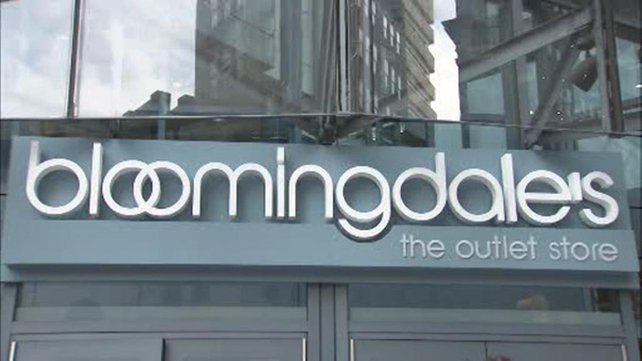 Police: Thieves steal $4,000 in jeans from Center City Bloomingdale&#39;s Outlet | 0