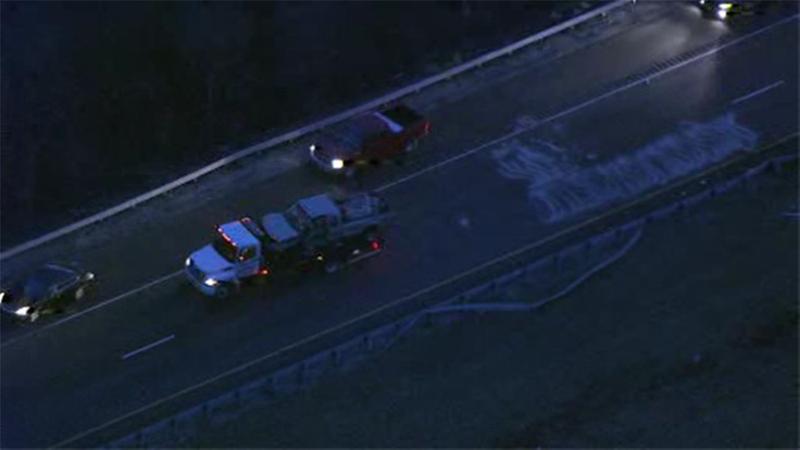 1 person hurt in pick-up truck crash in Gloucester Co.
