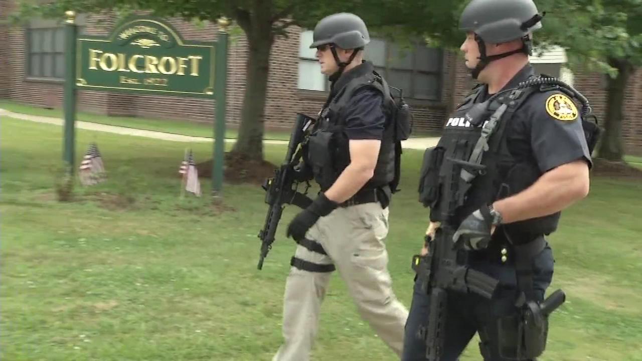 PHOTOS Officer shot in Folcroft, Pa.