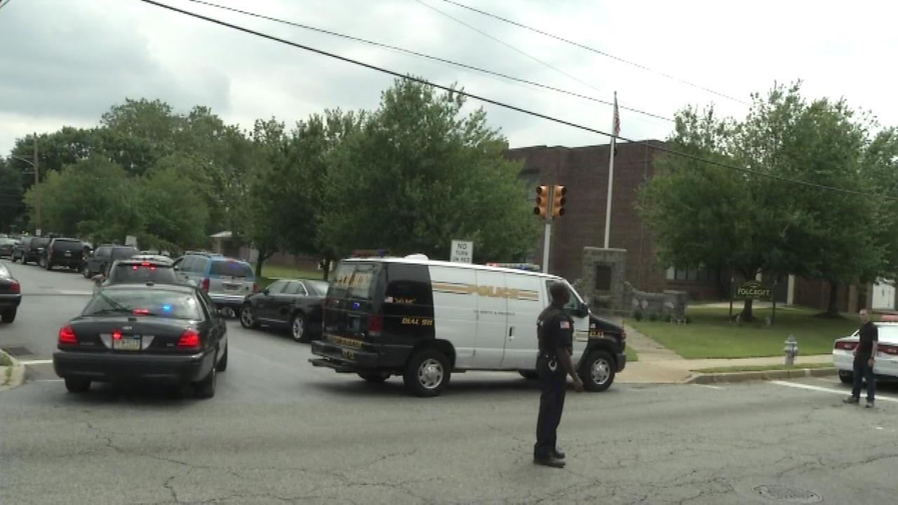 PHOTOS Officer shot in Folcroft, Pa.