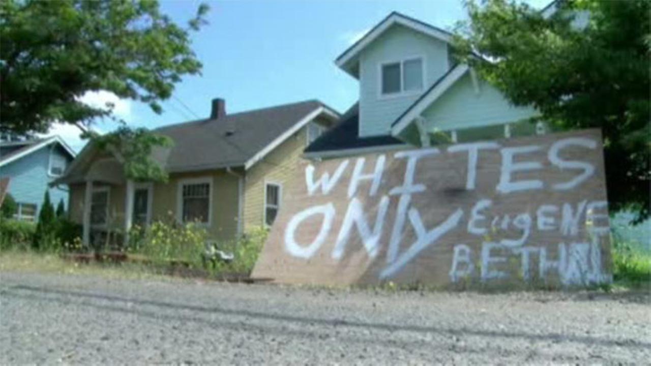 Whites only sign on Oregon house for sale goes viral
