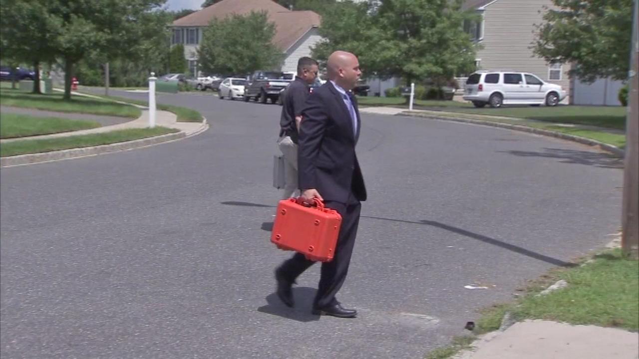 Man kills wife, 10yearold son in New Jersey murdersuicide