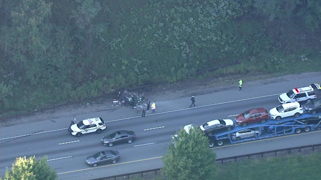 Serious crash jams traffic on I476 North