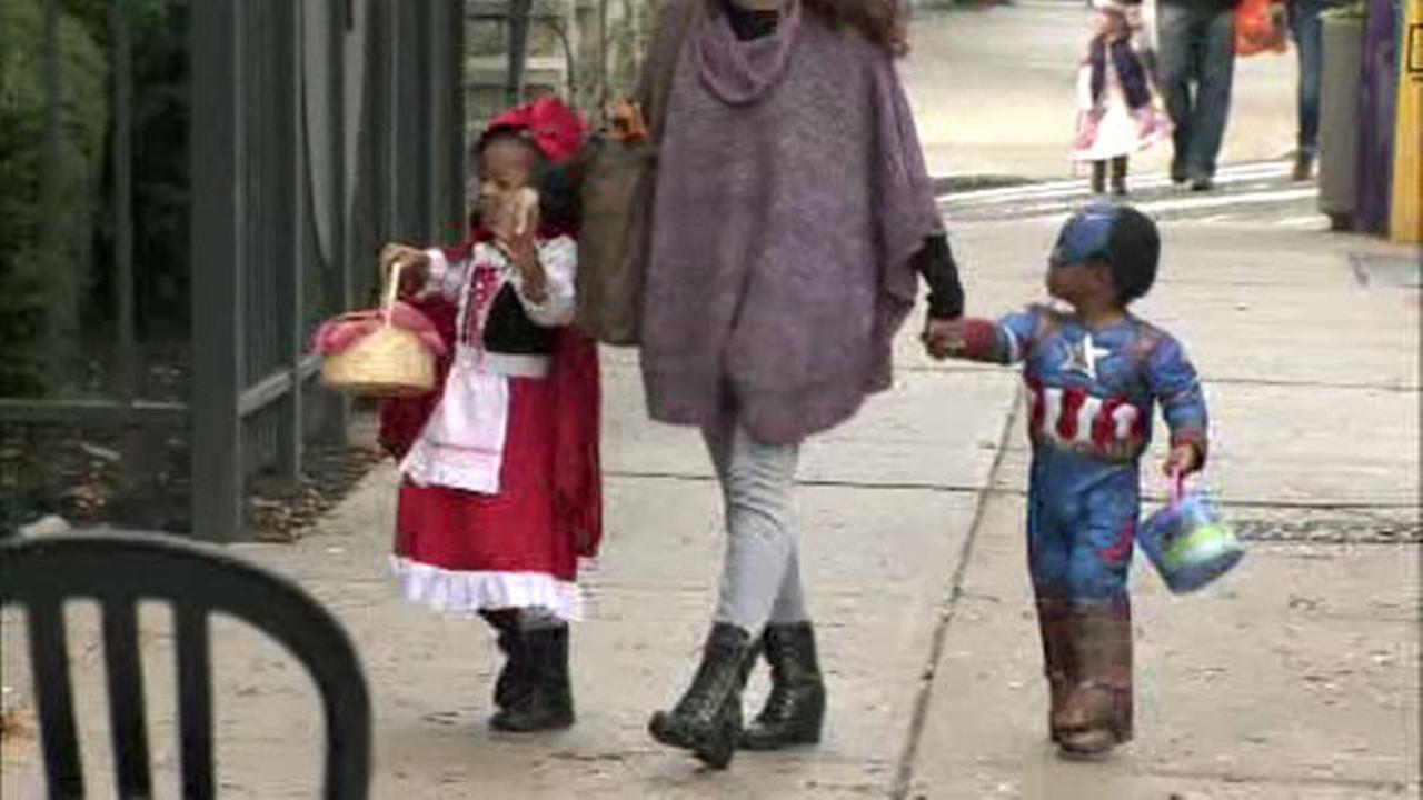 What's the Deal Saving money on Halloween costumes