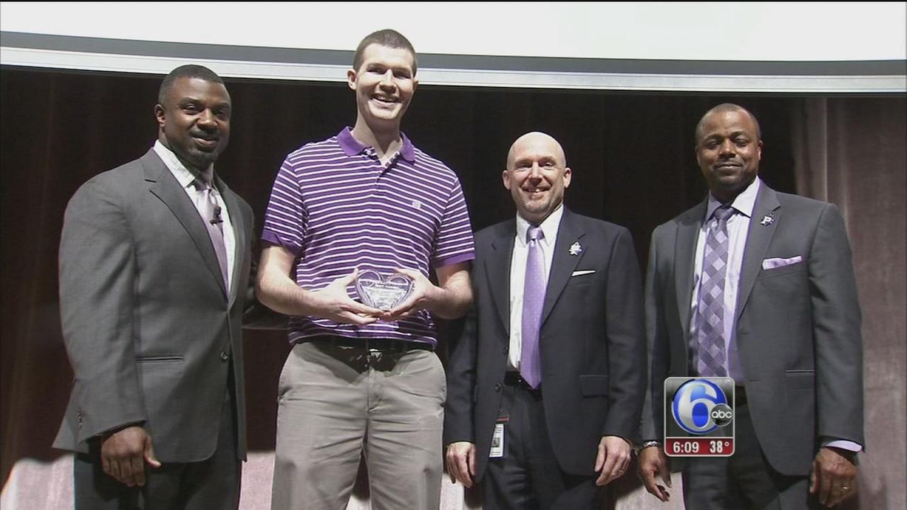 Brian Westbrook surprises Phoenixville teacher with award - 6abc.com