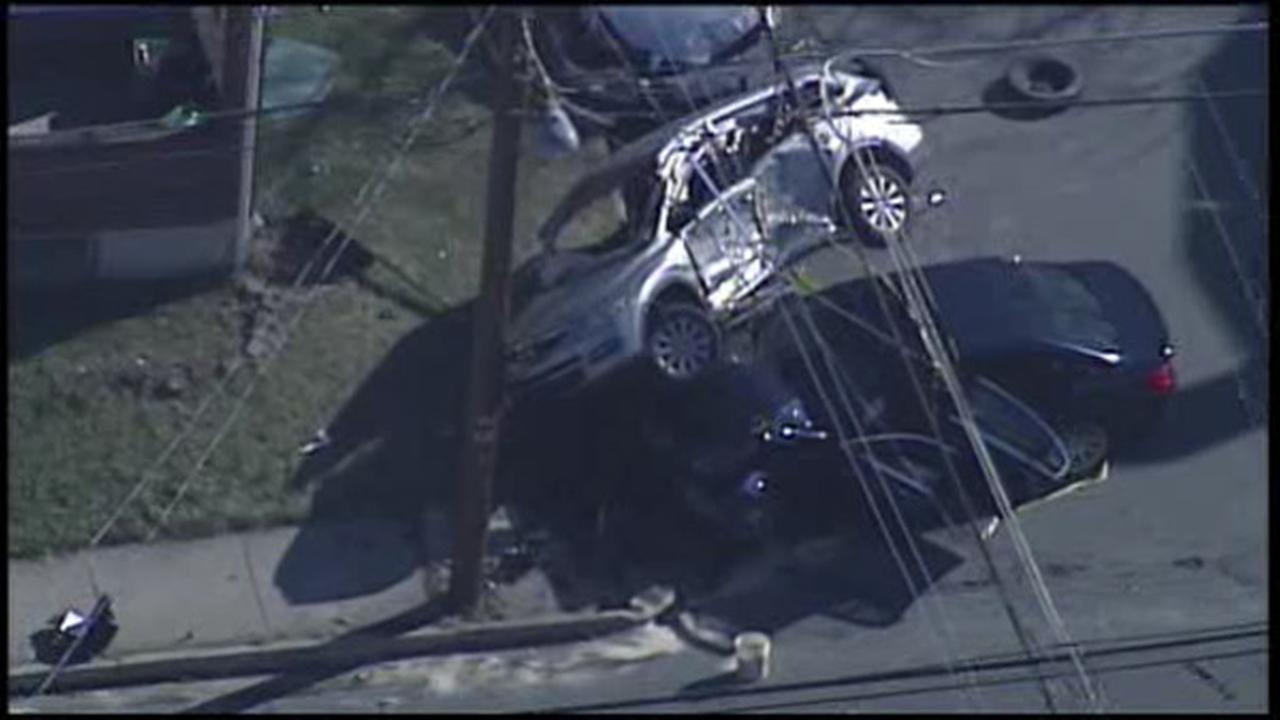 Police Man fleeing police crashes into another car in Allentown