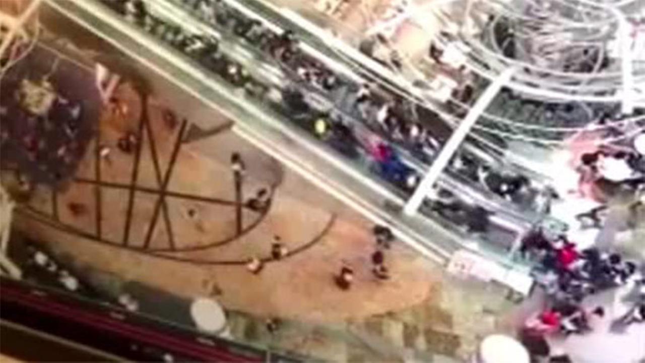 18 injured in escalator accident at Hong Kong mall