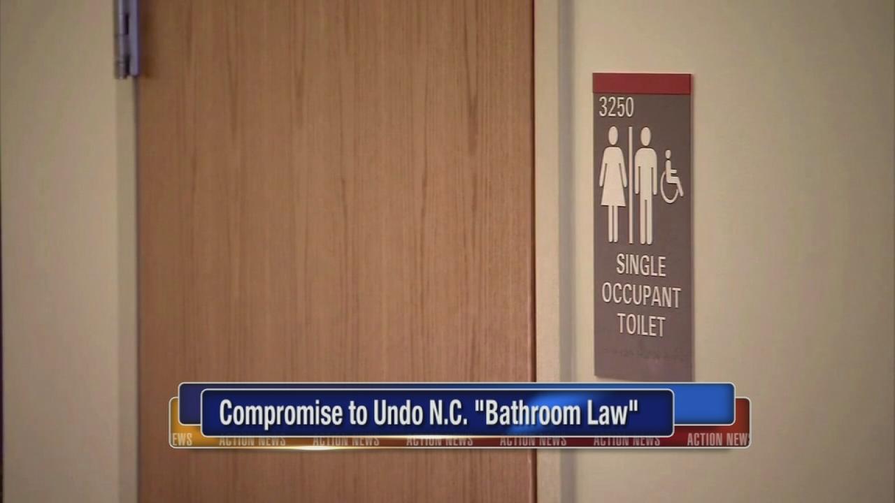 North Carolina lawmakers vote to undo 'bathroom bill'