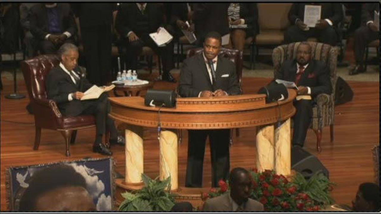 PHOTOS: Funeral for Michael Brown in St. Louis | www.semadata.org