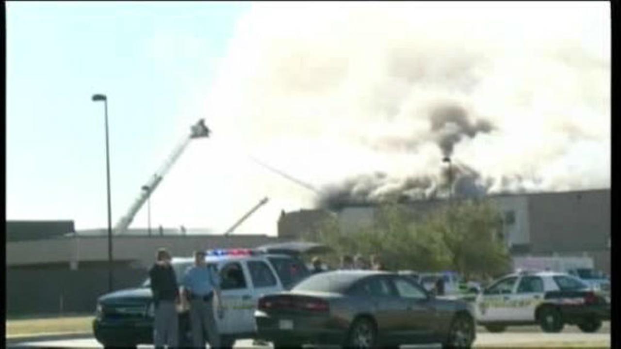 PHOTOS Deadly plane crash at Wichita plane crash