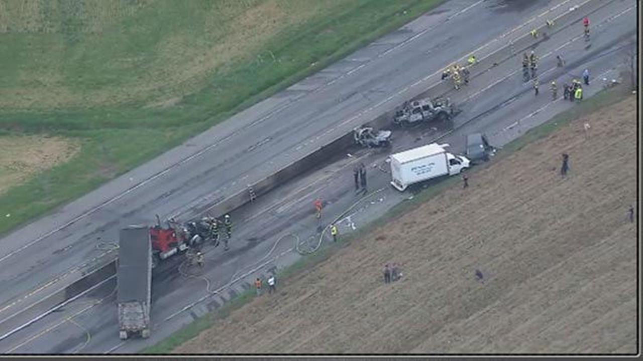 Pictures from fiery crash on I78