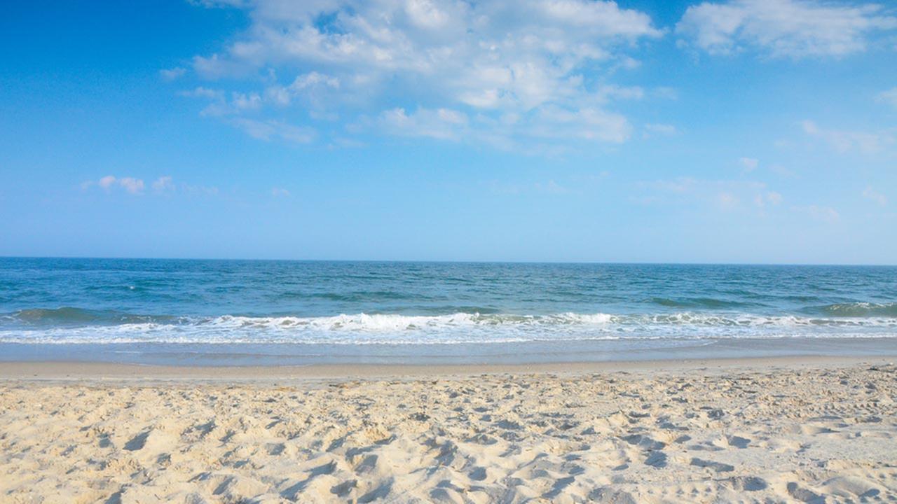 Bacteria levels prompt swimming alert at Carolina Beach