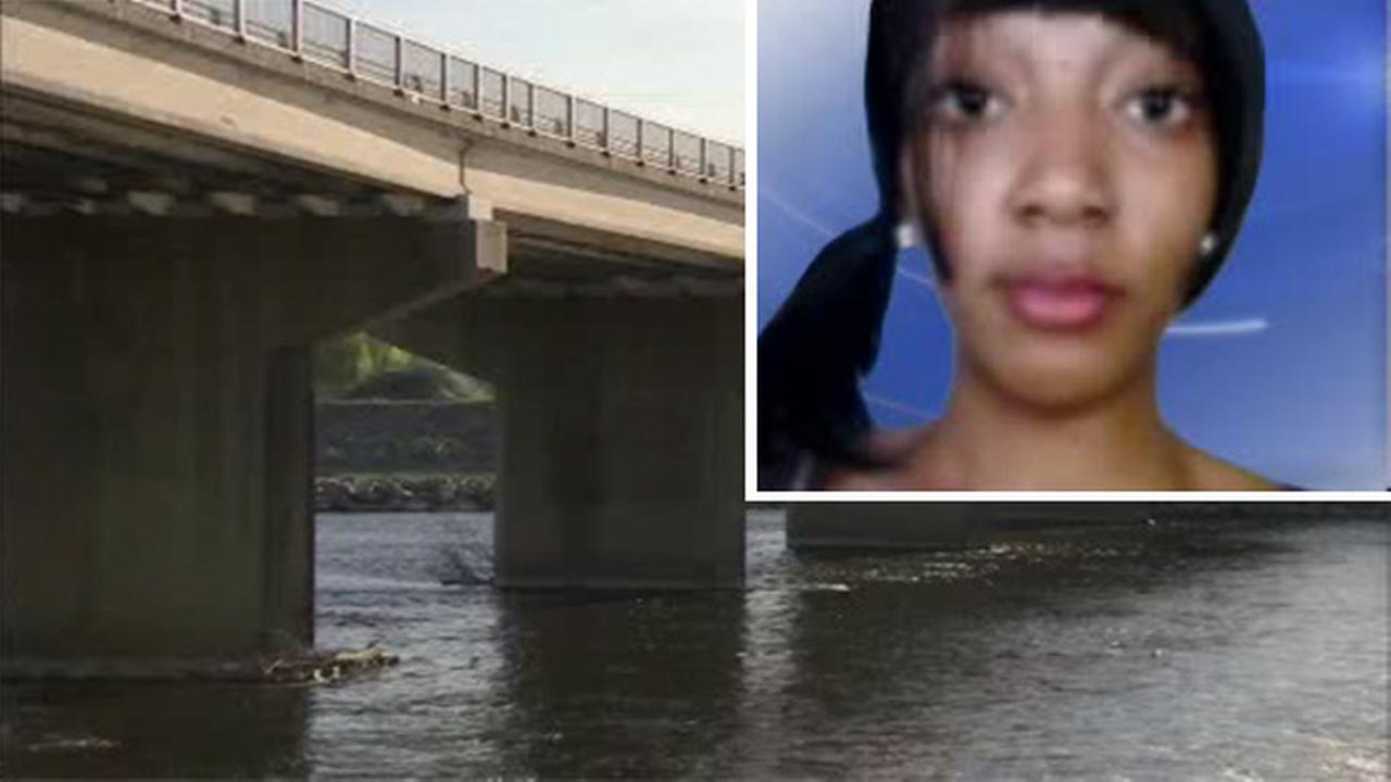 Mother who threw baby off bridge pleads guilty, gets prison