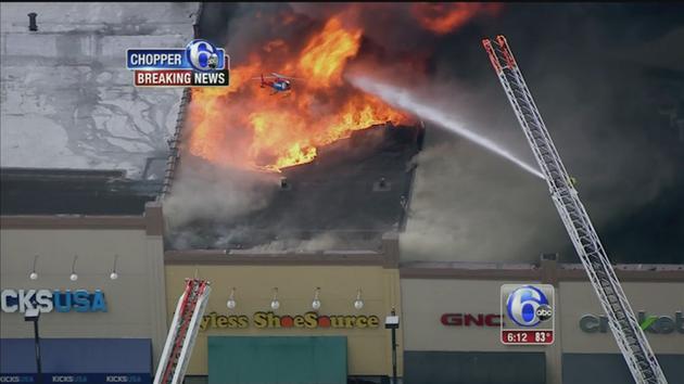 VIDEO: Fire at Upper Darby store
