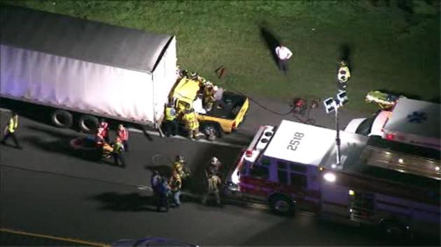 VIDEO: Pickup truck slams into rear of tractor trailer on NJTP