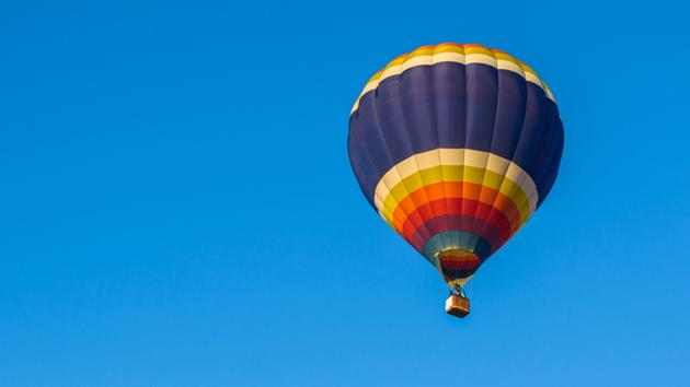 3 injured after hot air balloon crash in Lancaster County