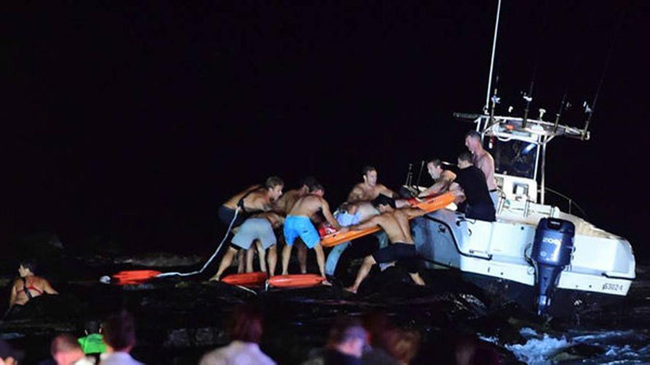 3 rescued after fishing boat runs aground at Jersey Shore | 6abc.com