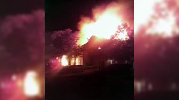 VIDEO: Fire destroys apartments in Montco