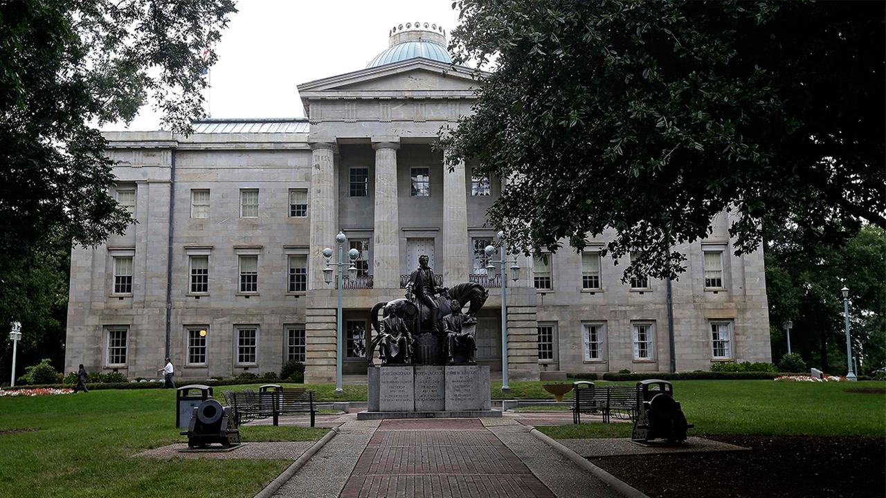 Nc Dmv Taxes >> Wake County votes unanimously to increase employee minimum wage | abc11.com Nc Dmv Taxes >> Wake County votes unanimously to increase employee minimum wage | abc11.com